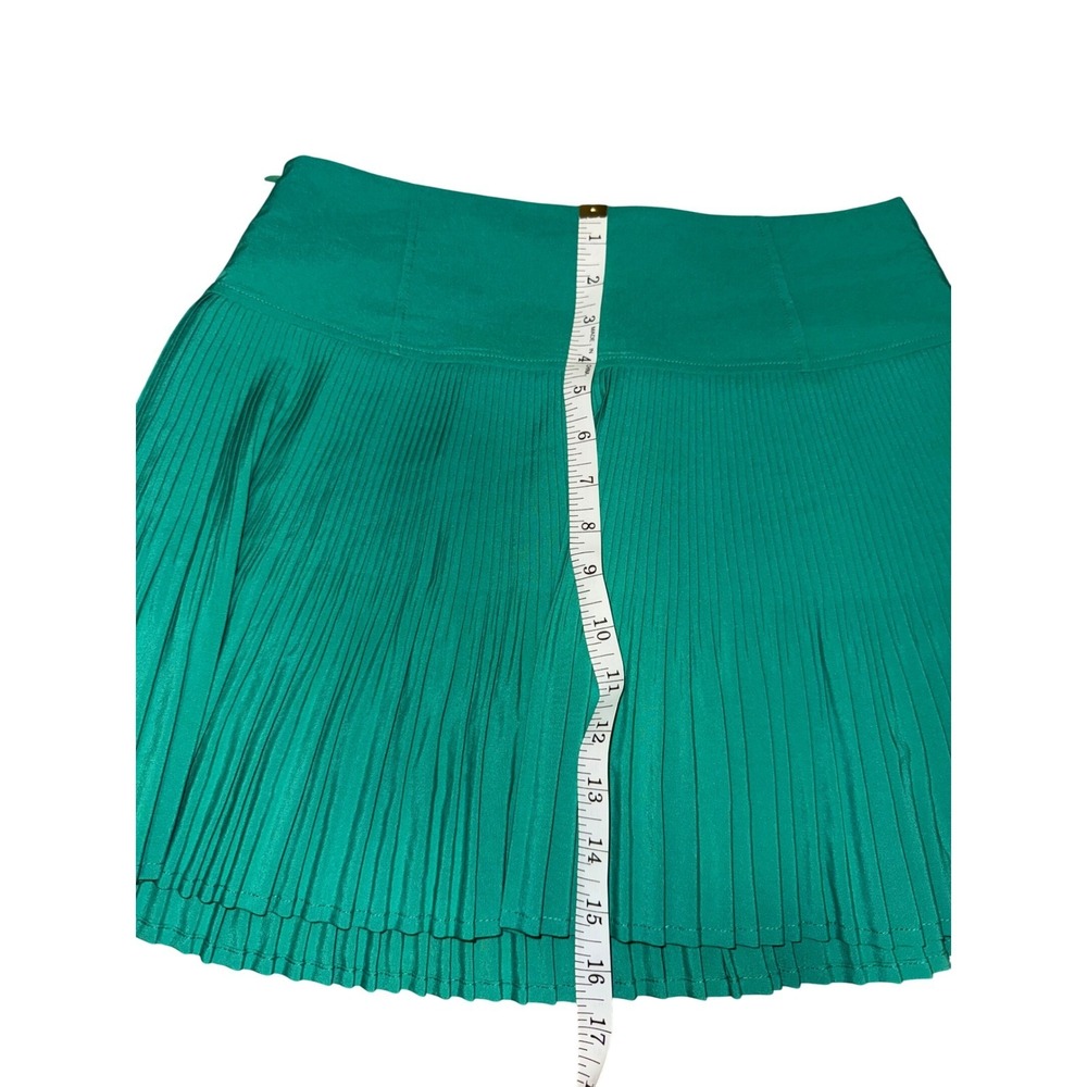 Zyia Emerald Green Pleated Tennis Skort Athletic Preppy Medium NWT - Picture 5 of 6